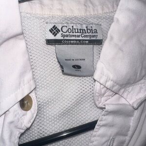 Columbia White Men's Short-Sleeve Outdoor Shirt
